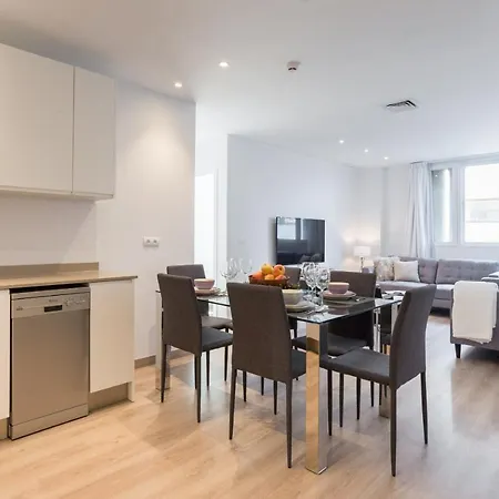 Appartement Urbe10 Premium Atarazanas 4 Bedrooms Málaga